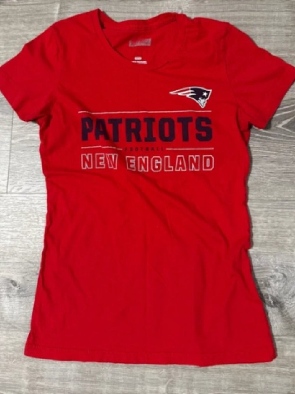 New England Patriots red T-shirt